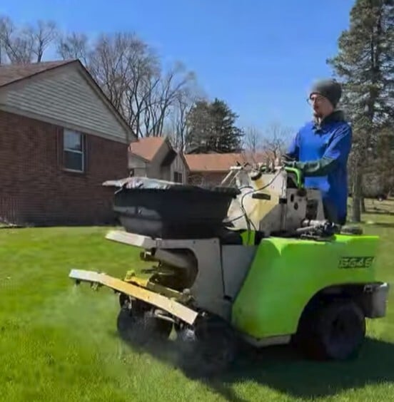 Strategies for Scaling Your Lawn Care Franchise